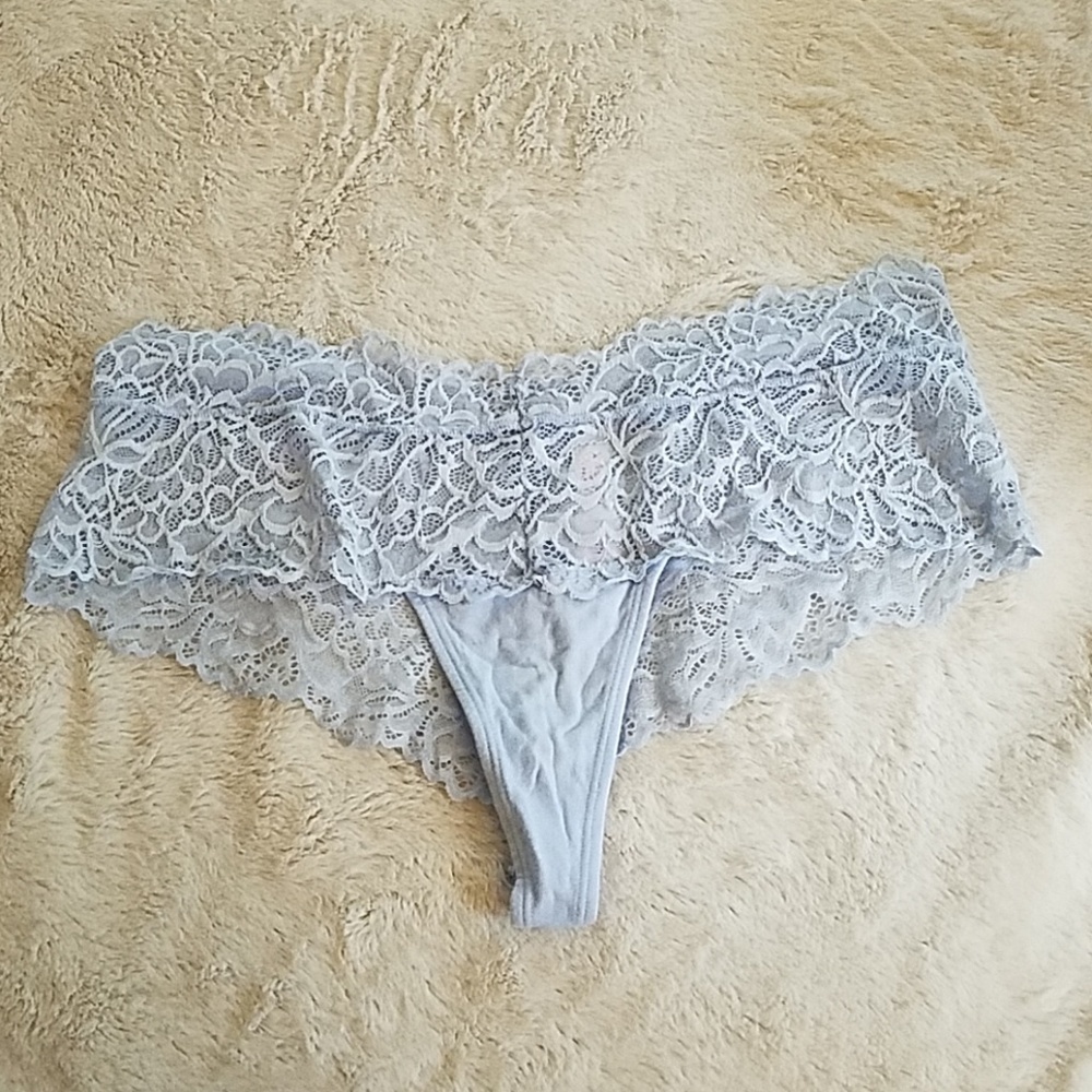 Lace cheeky panty